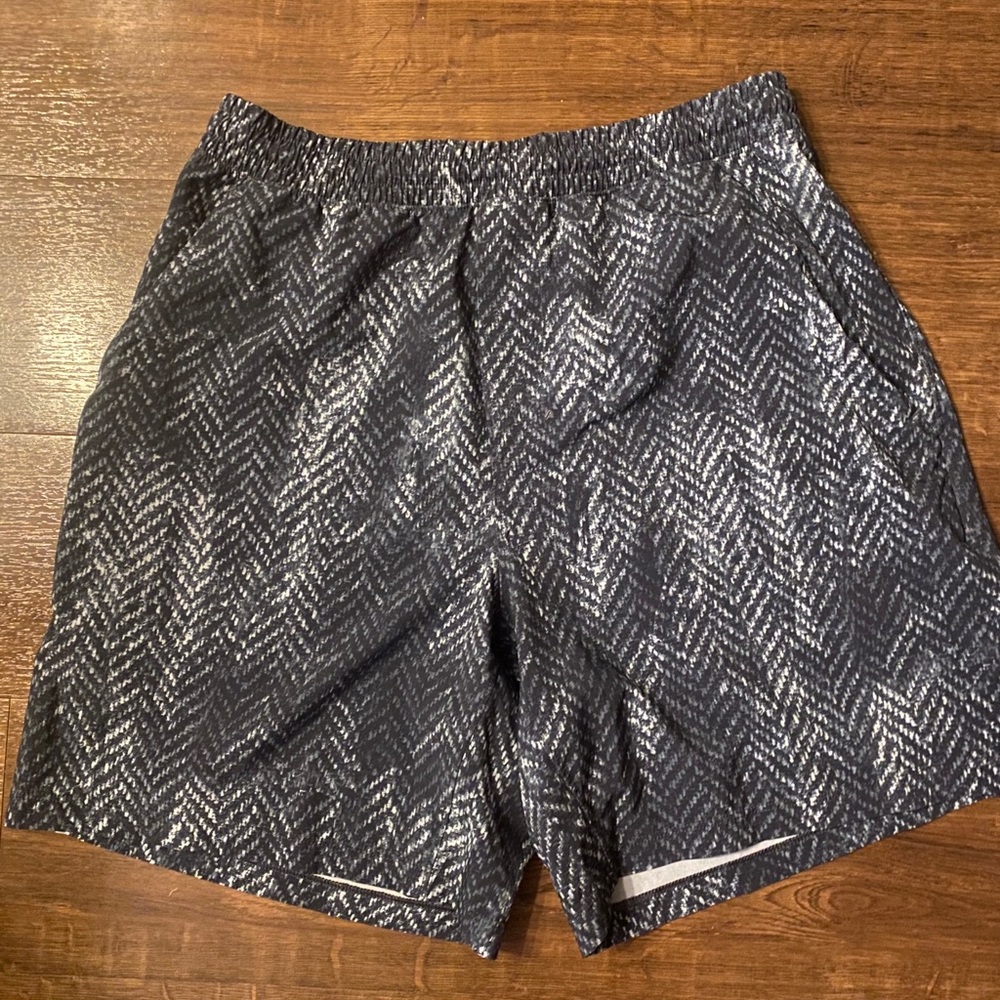Lululemon Pace Breaker Short 7” Linerless Size:M
